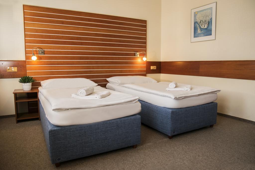Hotel Karel Iv. Turnov Rom bilde